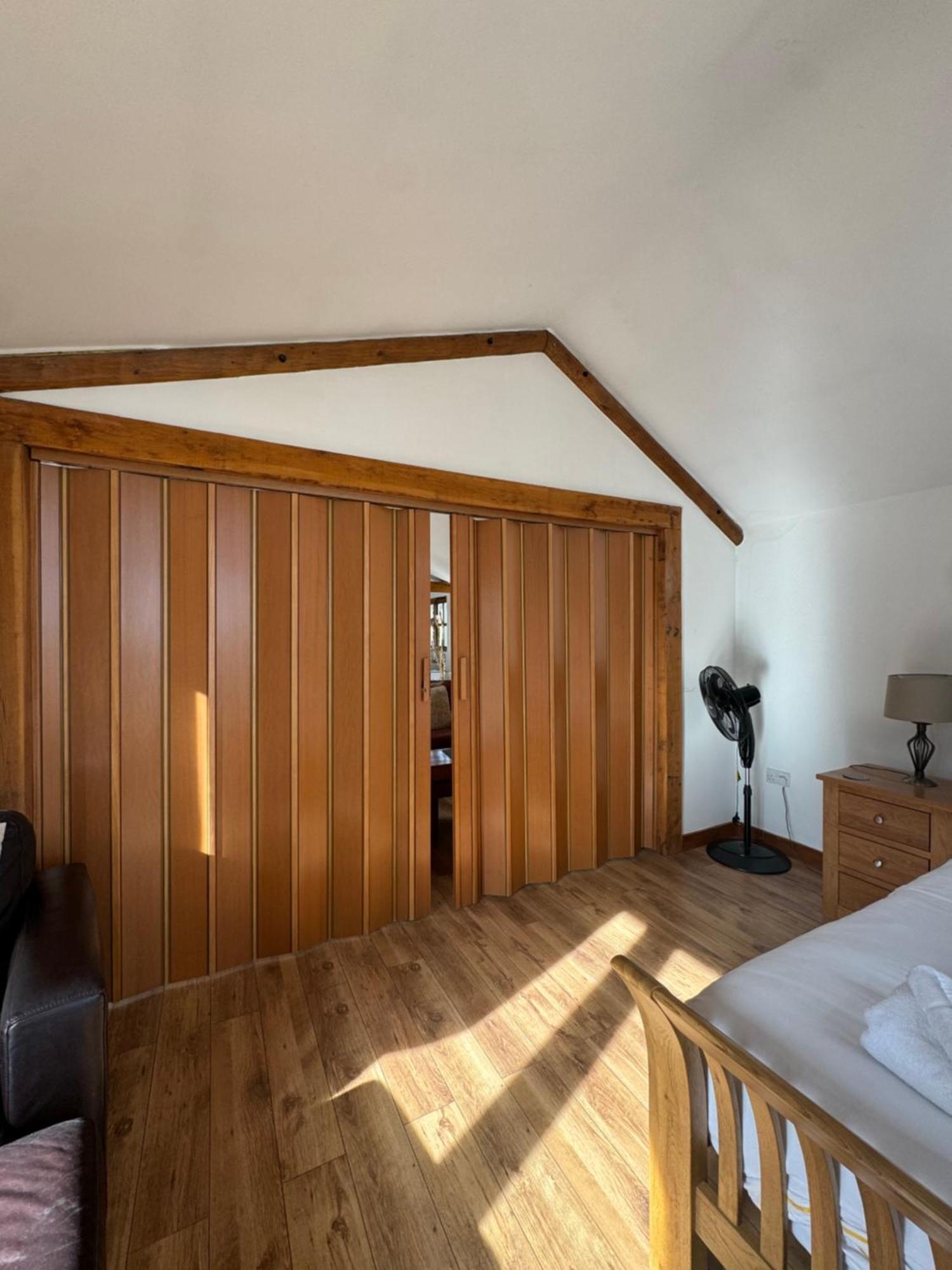 Stable Lodge 2 Bedrooms Horspath ภายนอก รูปภาพ